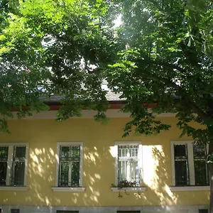 https://adalbert-haz.inbudapesthotels.com