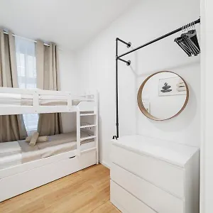 https://central-city-rooms-by-home2.vienna-besthotels.com